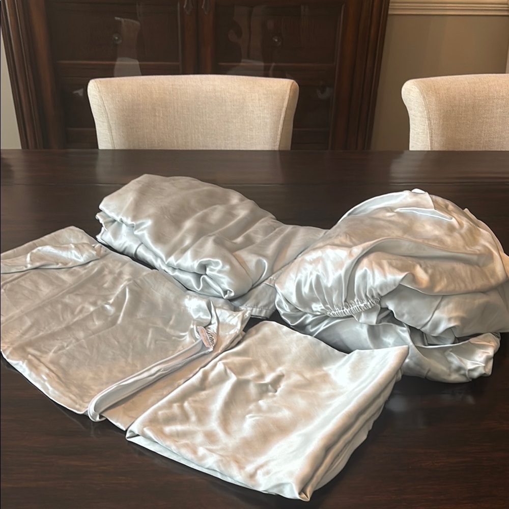 Luxury 100% Silk King Sheet Set